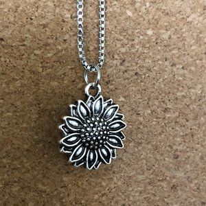 Silver Sunflower Necklace Flower Charm with Box Chain Women's Jewelry 18 inch